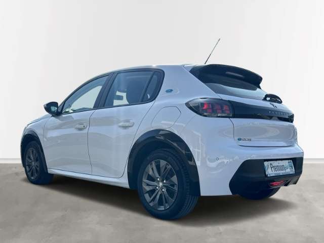Peugeot  e- Active Pack 136 CarPlay Sitzheizung Klima